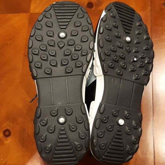 BLS-ECKE AIR" Black and Gray Sneakers - Picture 7 of 10